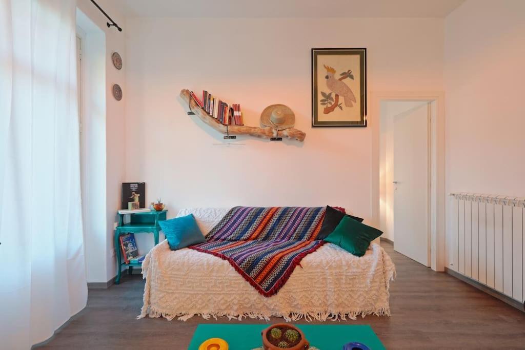 La Casuzza Del Borgo - Porto - Politeama Apartment Palermo Exterior foto